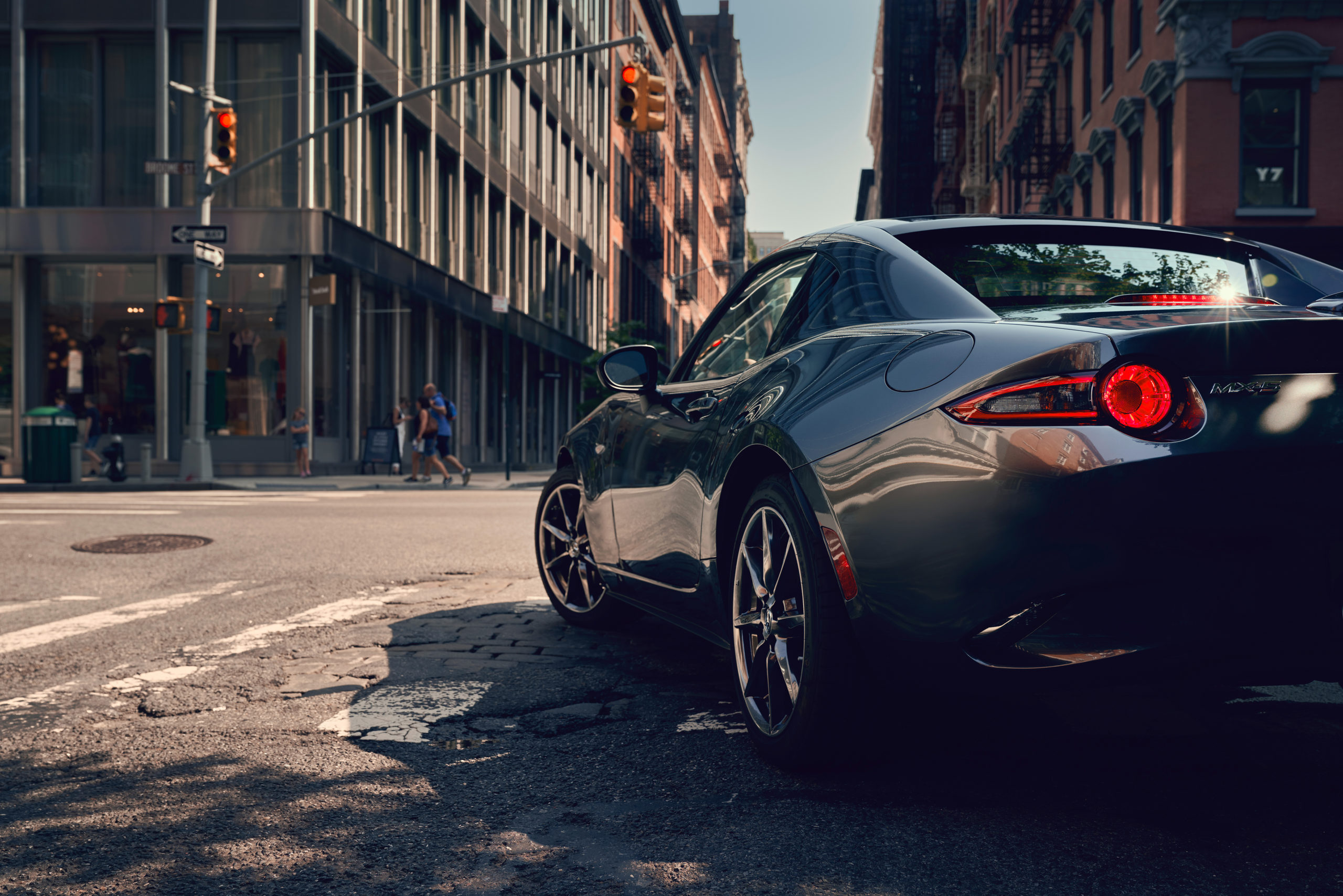 Jenny Cremer - Alex Bernstein – MAZDA